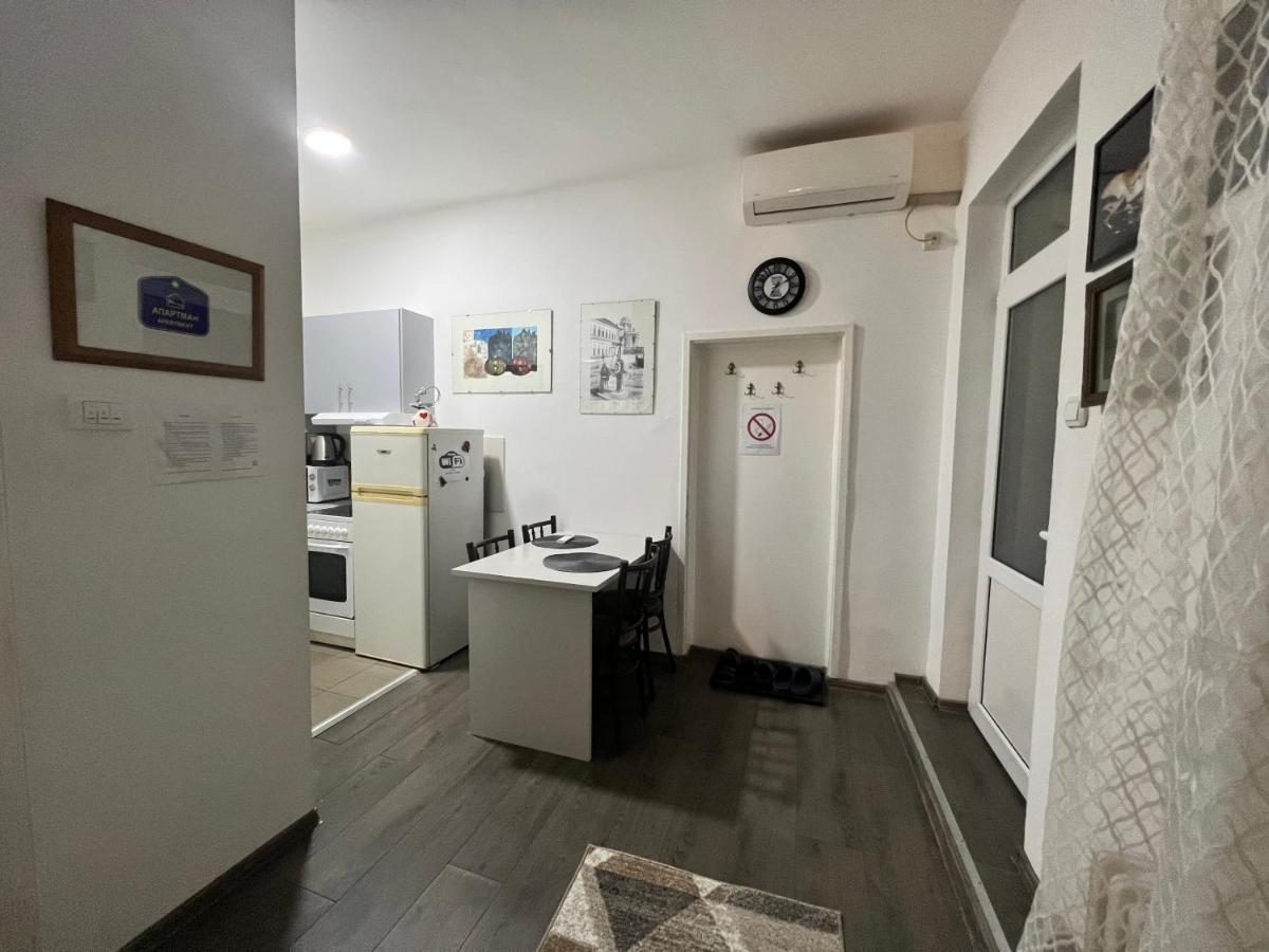 Hardy'S Apartment Belgrad Exterior foto